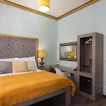 Salvatore Hotel