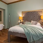Salvatore Hotel 4*