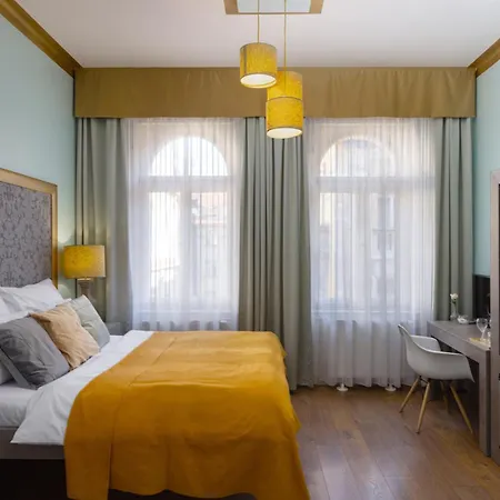 Hotel Salvatore 4*