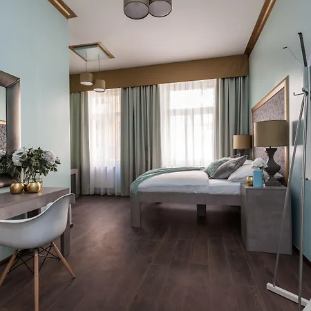 Salvatore Hotel 4*